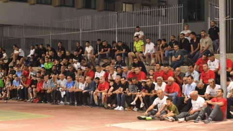 مباراة اللاعبين القدامى 9.JPG